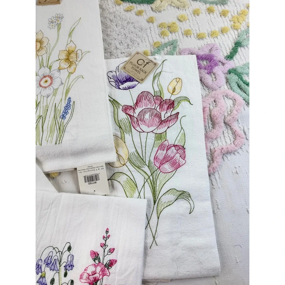 C&F Home Floral Embroidered Flour Sack Kitchen Towels Set of 5 Cotton White New
